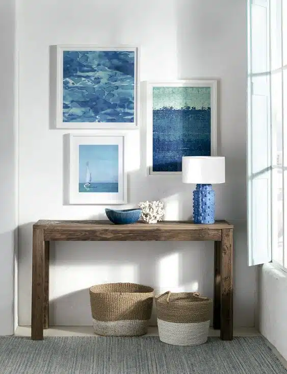 deco azul Consola de mimbre